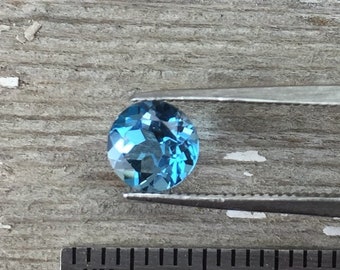 Swiss blue, one 6mm faceted blue topaz semiprecious gemstone