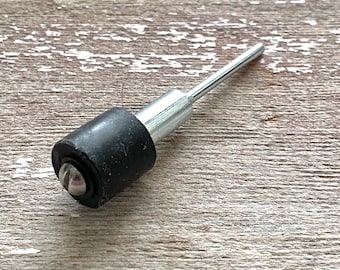 1/2" sanding drum mandrel, use on flex shaft (sanding drums sold separately)