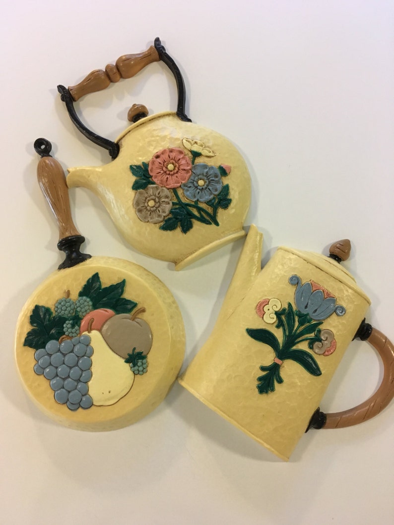Vintage Plastic Kitchen Wall Plaques Made In The Usa Frying Etsy Vintage Plastic Kitchen Wall Plaques Made In The Usa Frying Etsy