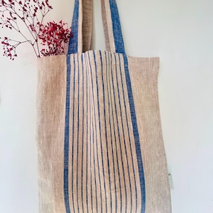 Geschirrtuchtasche aus 100 % Leinen mit blauem französischem Streifenmuster Bild 1