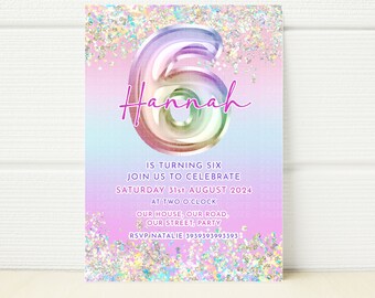 Puede incluir: Una invitación de cumpleaños rosa y azul con un número seis de color arcoíris y el nombre "Hannah" en cursiva. El texto de la invitación dice: "Is turning six, join us to celebrate, Saturday 31st August 2024, at two o'clock, our house, our road, our street, party, RSVP Natalie 3939393993393".