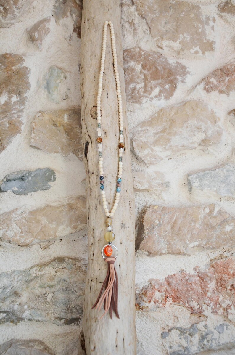 Glass beads and semiprecious stones Necklace OMBELLE