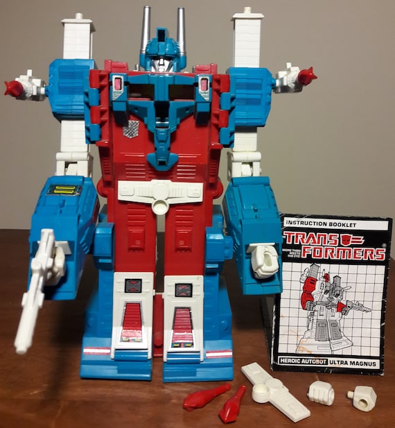 Transformers Robot Heroes Auto Bot Ultra Magnus