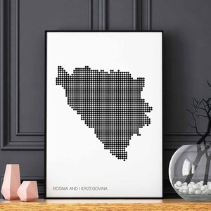 BÓSNIA E HERZEGOVINA pontos mínimos retro mapa pôster preto branco decoração de parede design moderno suíço escandinavo nórdico inauguração de casa viagem