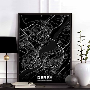DERRY LONDONDERRY Irlande du Nord carte affiche noir blanc ville natale ville impression moderne décoration maison bureau décoration mur art dortoir chambre cadeau