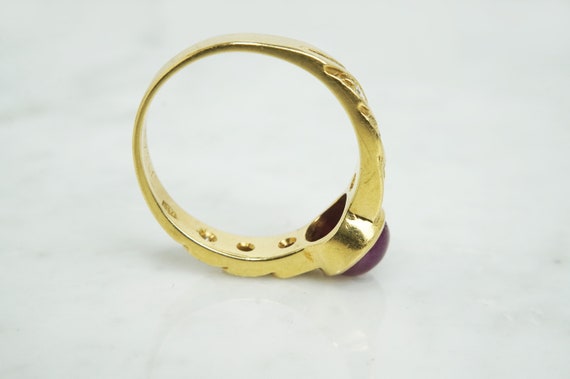 Gorgeous 18K Ruby & Diamond Ring - image 9