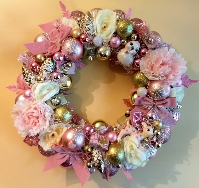 Pink /& Gold Floral Christmas Cutie Ornament Wreath