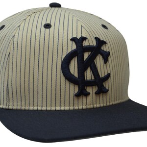 Gorra vintage para hombre Kansas City Athletics MLB '47 Pinstripe Woodside Snapback imagen 2