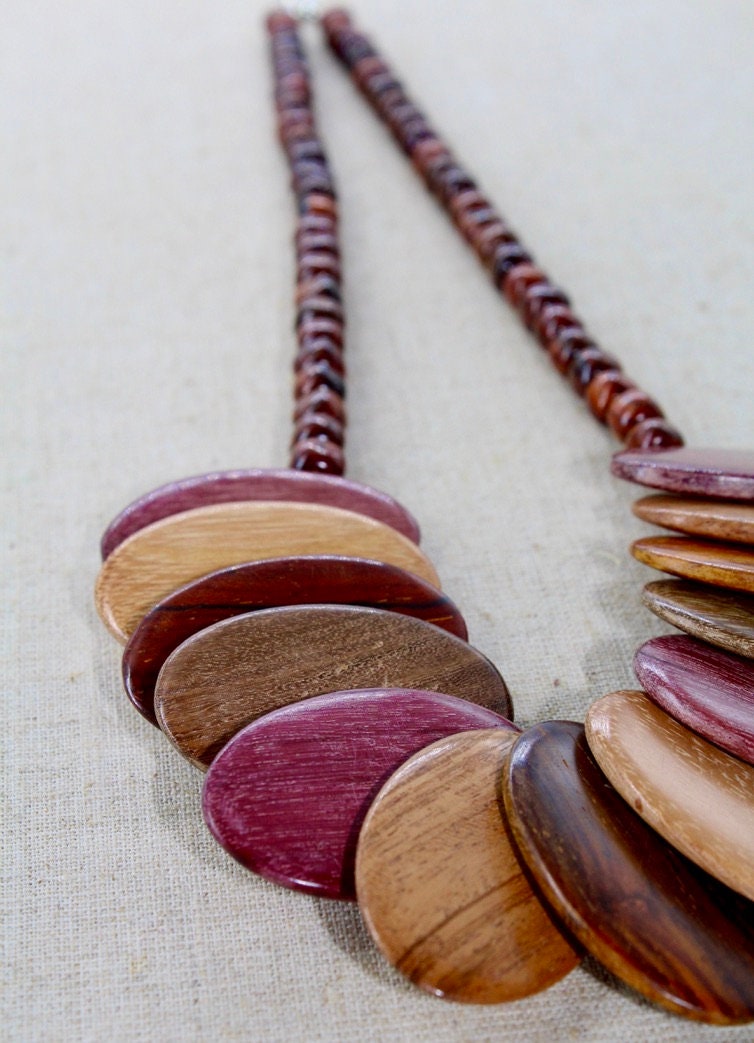 Exotic Handmade Wooden Jewelry String Bracelet Tropical Wood Beads EE1741 