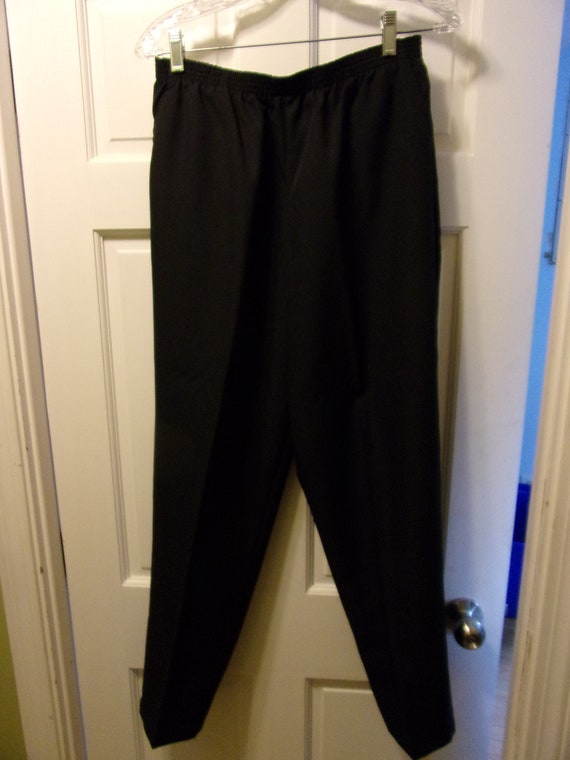 black pants size 14
