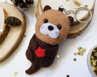Felt kawaii otter with heart keychain cute ornament