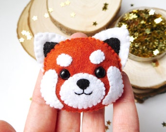 Felt red panda pin brooch kawaii zoo animals