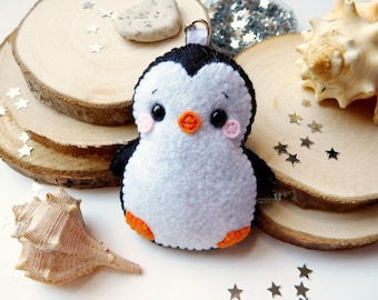 Felt penguin kawaii keychain ornament cute seabird animals, penguin stuffed animal