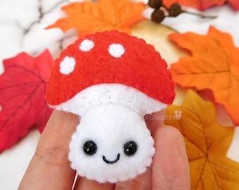 Felt red mushroom kawaii pin, autumn woodland theme, kawaii jewelry, kawaii art