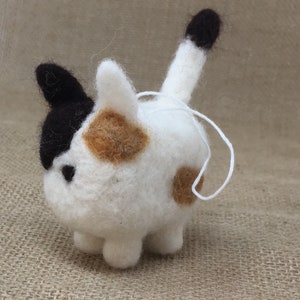 needle felt cat ornament - felt wool cat ornament - cat ornament - felt ornament