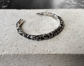 Quarry - Sterling Silver Bangle