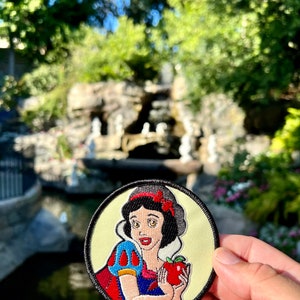 Cinderella-snow White-iron on Patch-embroidered Patch-disney Princess  Patch-disney Sew on Patch Gifts Honeymoon Jacket Accessories 