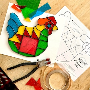 DIGITAL DOWNLOAD pattern | Patchwork Hen Stained Glass Pattern | Chicken Quilt Farmhouse Folk Art