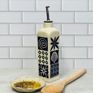 Small Ceramic Olive oil bottle, Oil dispenser, Vinegar bottle, Housewarming gift, Ceramic Oil Cruet Square pattern