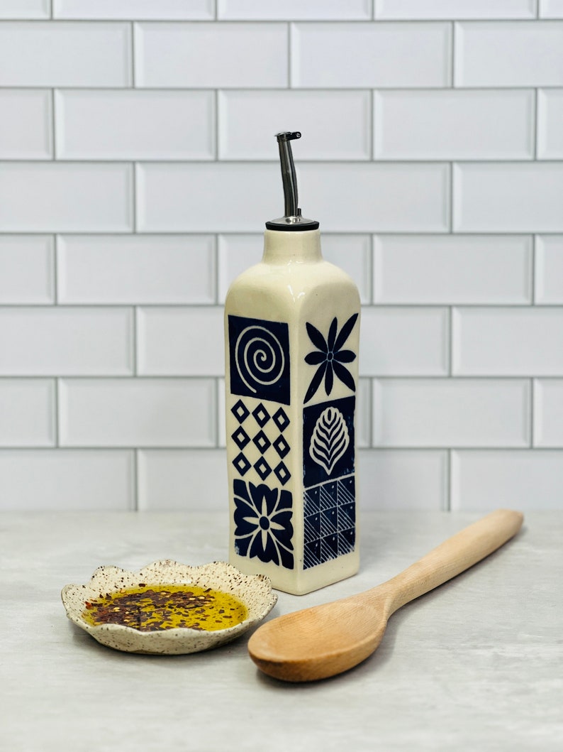 Small Ceramic Olive oil bottle, Oil dispenser, Vinegar bottle, Housewarming gift, Ceramic Oil Cruet Square pattern
