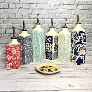 Small Ceramic Olive oil bottle, Oil Dispenser, Vinegar Bottle, Housewarming Gift, Ceramic Oil Cruet, Holiday Gift, Soy Dispenser.