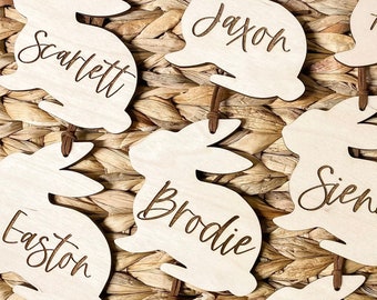 Etiqueta de madera grabada con forma de conejito para canasta de Pascua: decoración primaveral personalizada