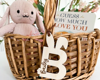 Etiqueta de madera personalizada para cesta de Pascua: Etiqueta con nombre inicial