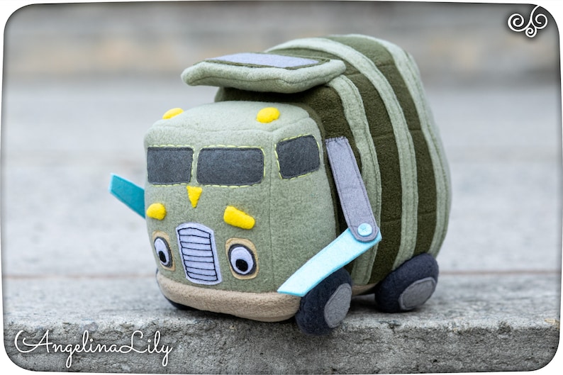 Trash Truck plush, handmade cuddly truck, 6.2 inches high, made to order Trash Truck