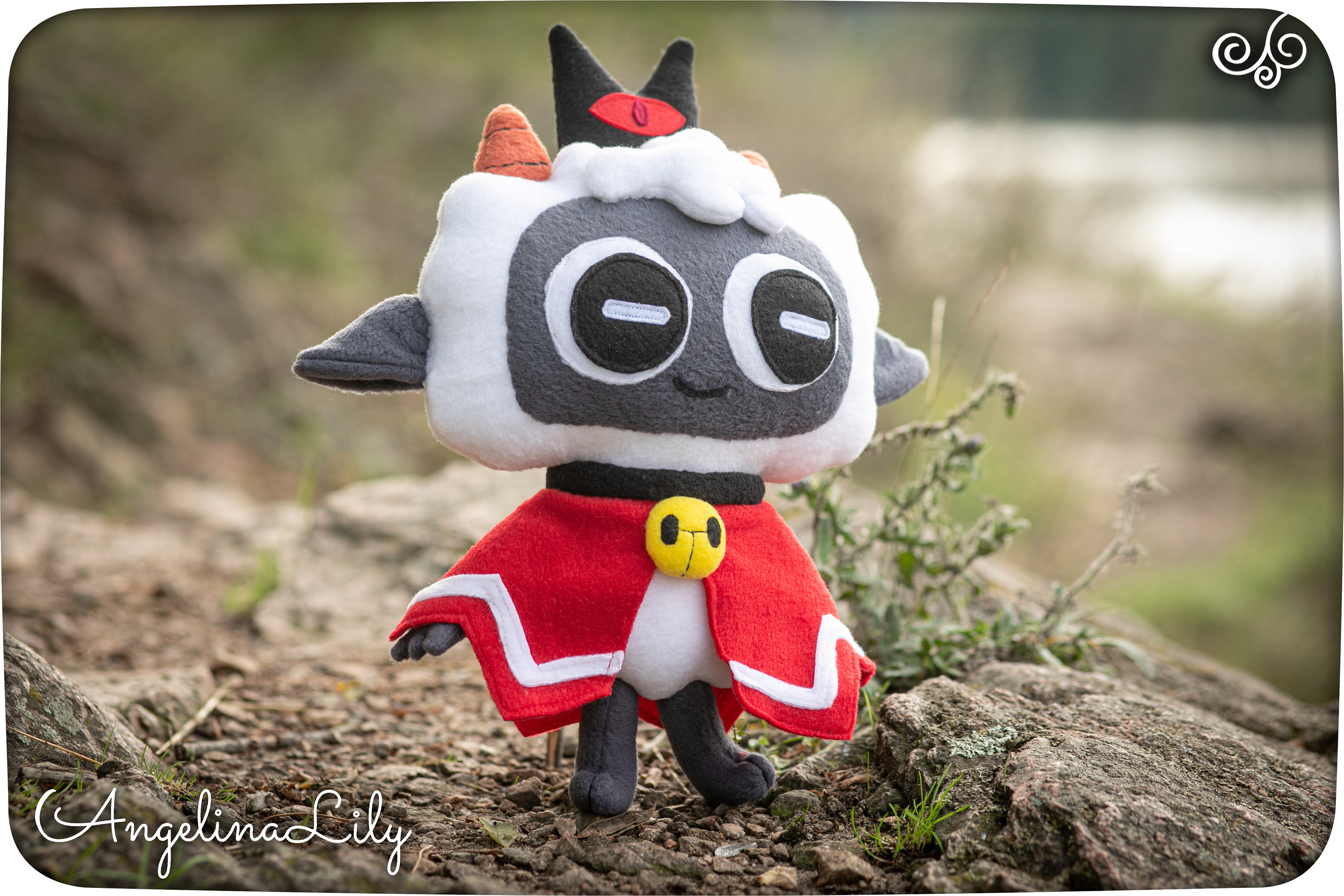 Cult of the Lamb Plushie Lamb