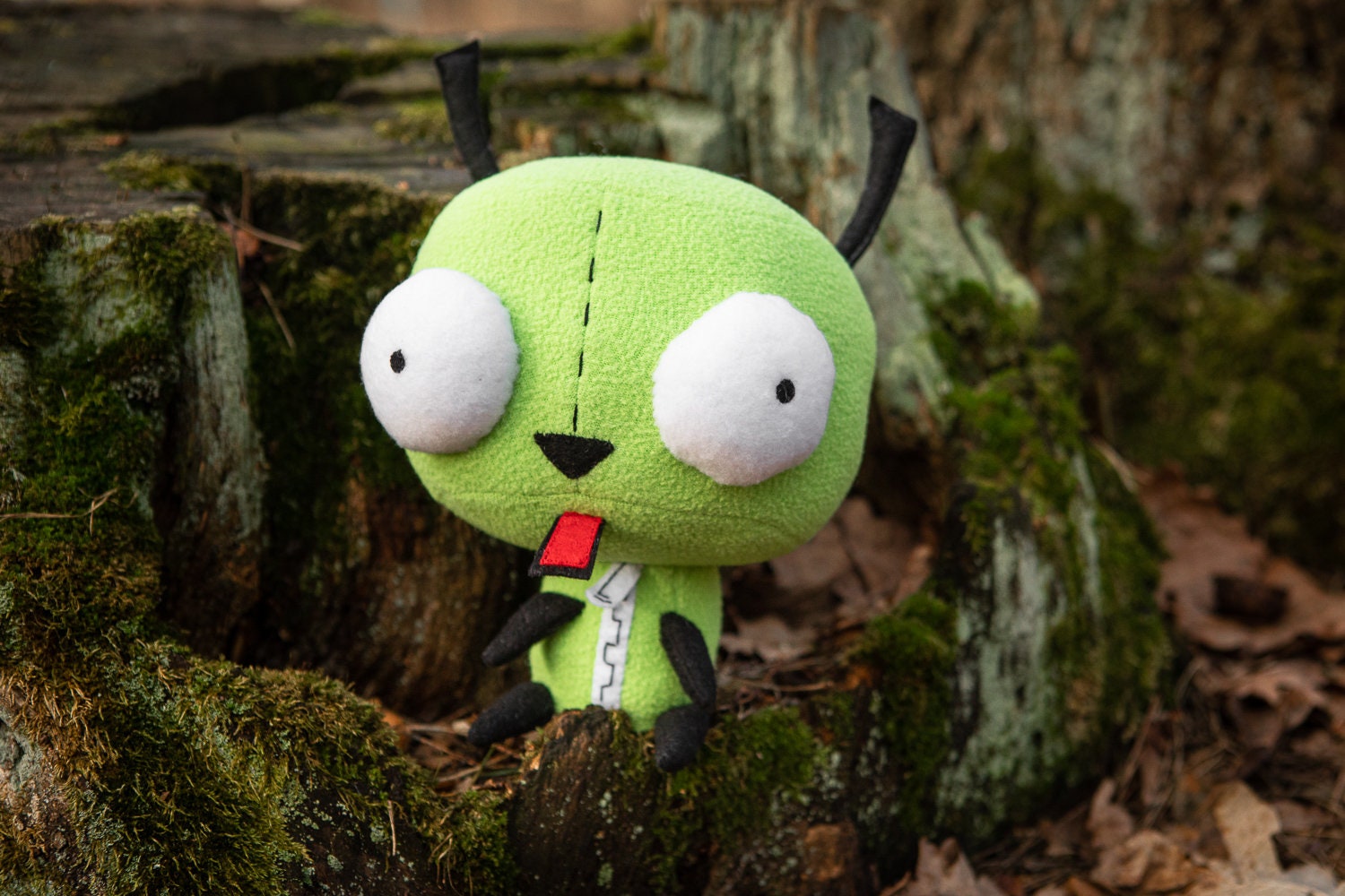 Invader Zim inspired Gir plush. Invader Zim Gir handamde soft