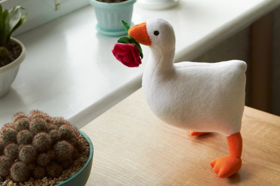 Goose plush inspired by Untitled Goose Game plush handmade -  Portugal