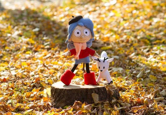 hilda twig plush