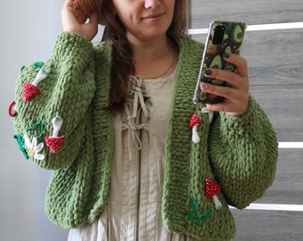 Cárdigan grueso amanita setas y margaritas, cárdigan verde, suéter grande, suéter grueso, cárdigan Knit Bloom, chaqueta corta