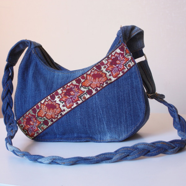 Bag with ornaments, Denim crossbody bag, eweryday bag, Hobo bag, Bag women, upcycling Jeans, bag with ornaments, small jeans bag