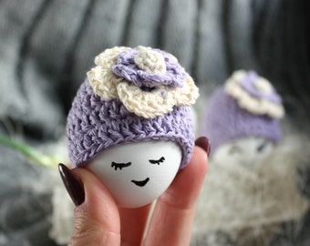 Crochet egg cozy with flower, crochet egg cosy, hat for egg, egg warmer, egg  holder, kitchen decor , Easter decor, Violet egg cozy