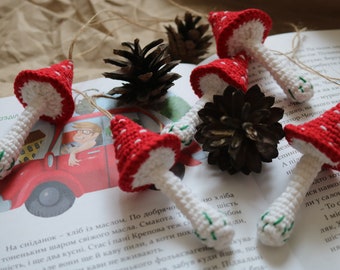 Seta amanita de juguete, juguete de Navidad de ganchillo, juguete de árbol de año nuevo, seta de ganchillo, seta venenosa