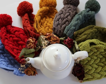 Tea cozy for teapot 4-6 cup, tea cozy with pom pom, teapot warmer, tea pot cozy, tea cosy, tea cosy knitted, teapot cozy, cute teapots
