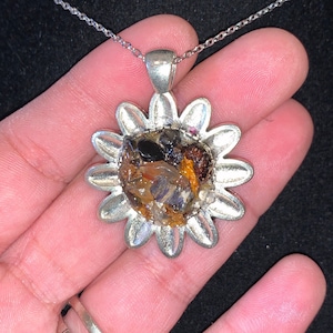 Sunflower Protection Spell Necklace/ Goodbye Negativity Necklace/ Protection Necklace/ Spell Necklace/ Crystal Necklace/ Herbal Necklace
