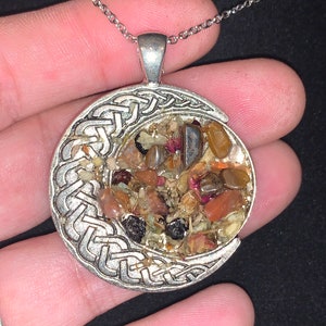 Protection Spell Necklace/ Goodbye Negativity Necklace/ Protection Necklace/ Spell Necklace/ Crystal Necklace/ Herbal Necklace/ Good Vibes