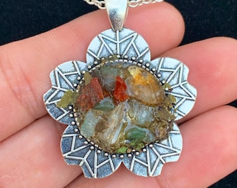 Money Drawing Necklace/ Prosperity Spell Talisman/ Prosperity Necklace/ Money Drawing Necklace/ Spell Necklace/ Crystal Necklace/ Herbal