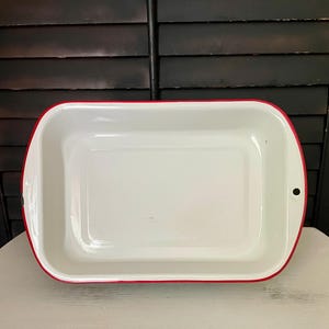 Enamelware Baking Pan-White with Red Rim Enamelware Pan-Authentic Vintage Enamelware Porcelain-Midcentury Enamel Pan for Baking or Crafts