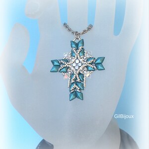 DIY, Beaded Cross pendant pattern, with Diamonduo and Swarovski. image 2