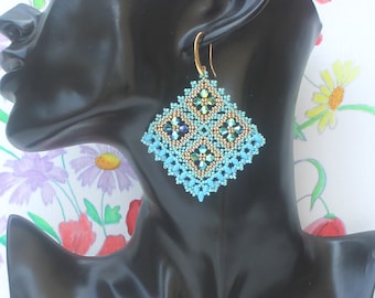 DIY Earrings, Patterns and Tutorials for Beading