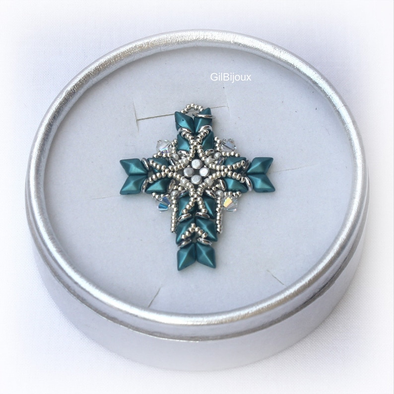 DIY, Beaded Cross pendant pattern, with Diamonduo and Swarovski. image 7