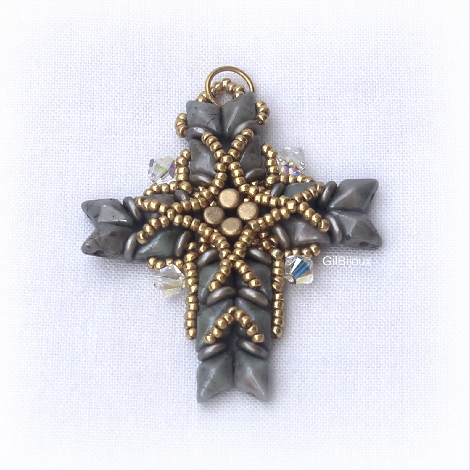 DIY Beaded Cross pendant pattern with Diamonduo and Etsy