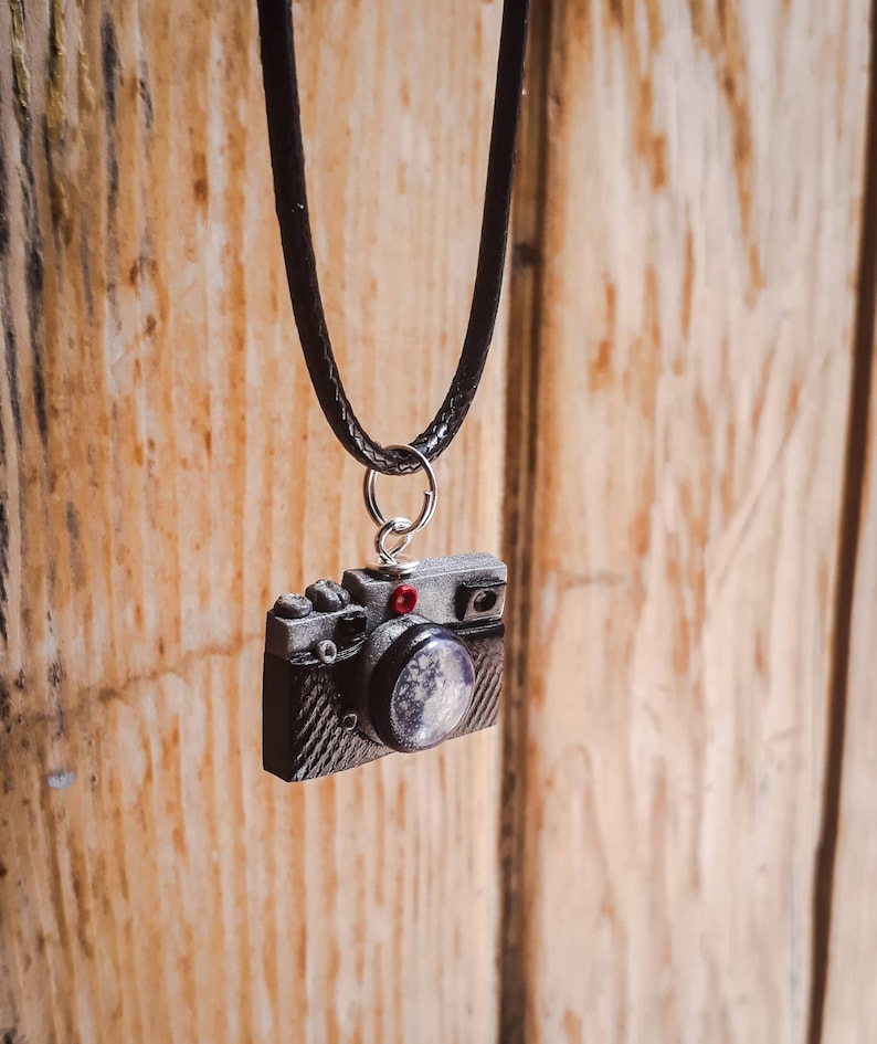 Brooches and pendants miniature camera Reflex camera necklace- handmade photographer gift