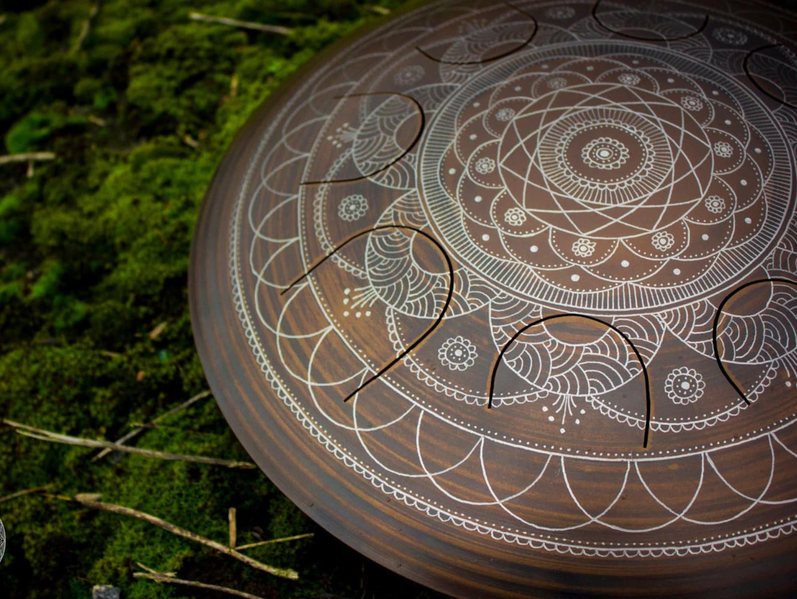 Глюкофон барабан 8 лепестков 15 см. Медитативные инструменты. Круглый металлический музыкальный инструмент ударный барабан. Перкуссионный барабан. Медитативные инструменты.