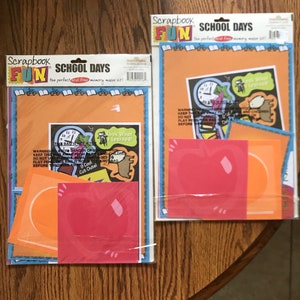 School Days Scrapbook Kit NIP von Peachtree Playthings 8 1/2 ”x 11 Papier, Rahmen und Ausschnitte für Schule und Schule Album machen Kinder Teenager Handwerk