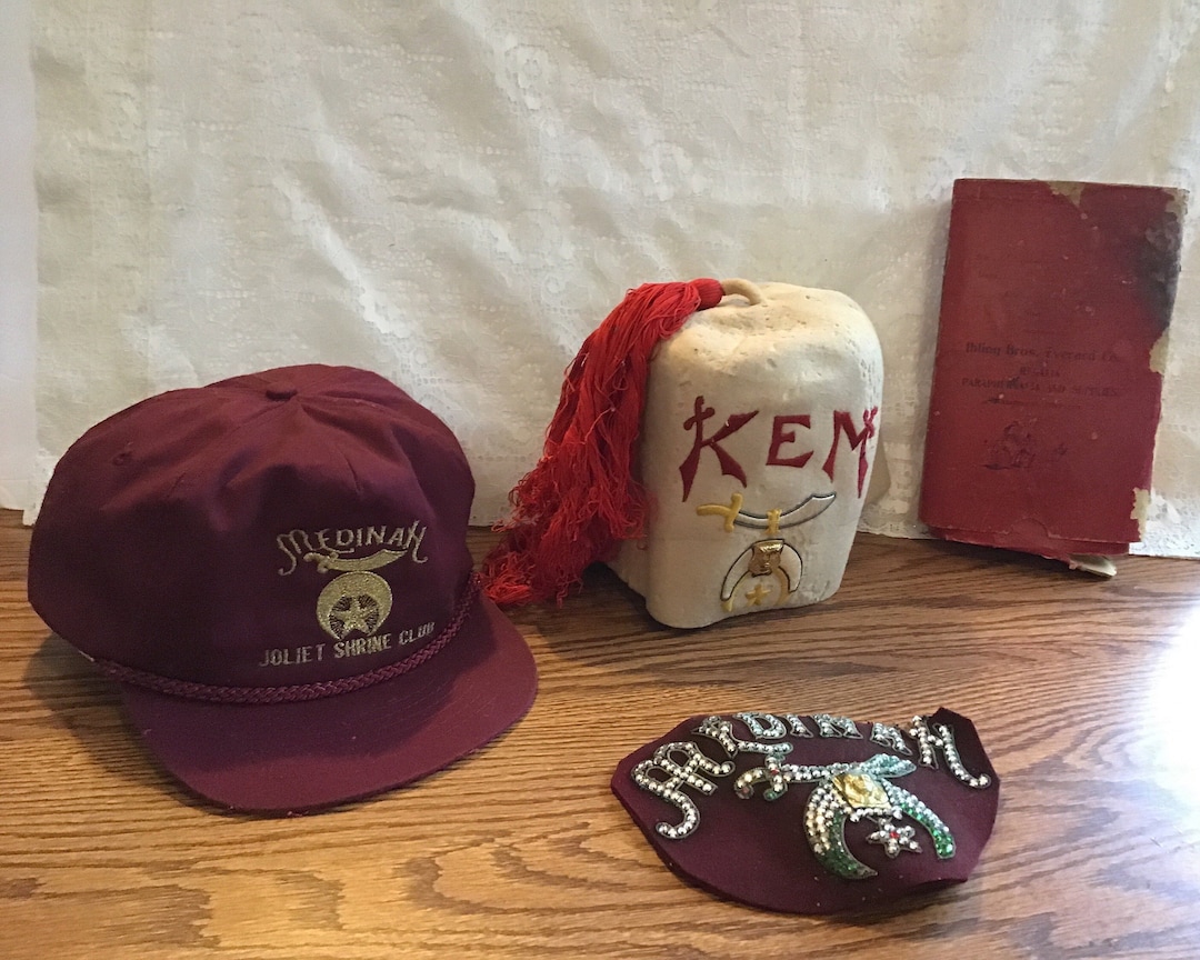 Medinah Shriners Memorabilia Choice Of Joliet Shrine Club Hat, Jewel Emblem Patch, Very Old Box