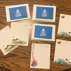 ESTHER nom papeterie vintage papier 8 cartes + enveloppes, 4 styles regroupés, floral, chevaux à la ferme, Esther sur une robe, poupées de fil,